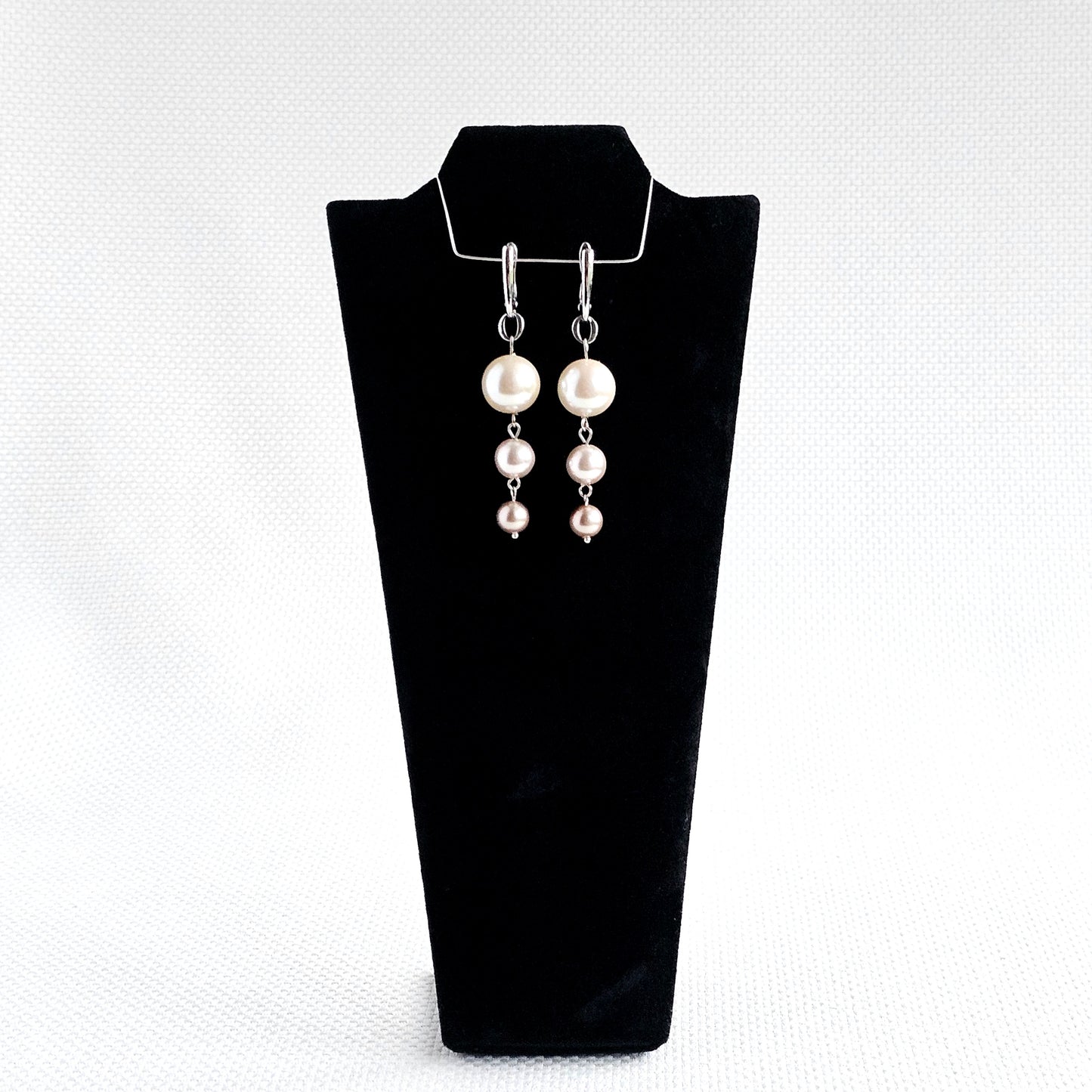 Kiku Earrings