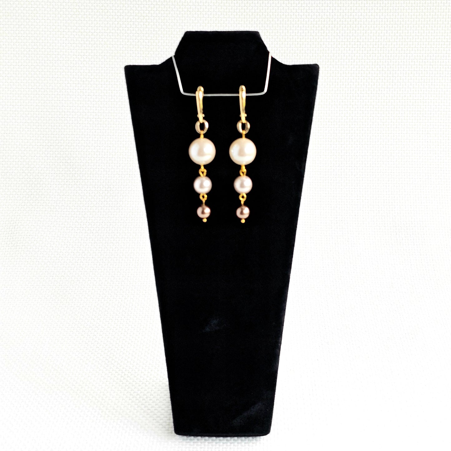 Kiku Earrings