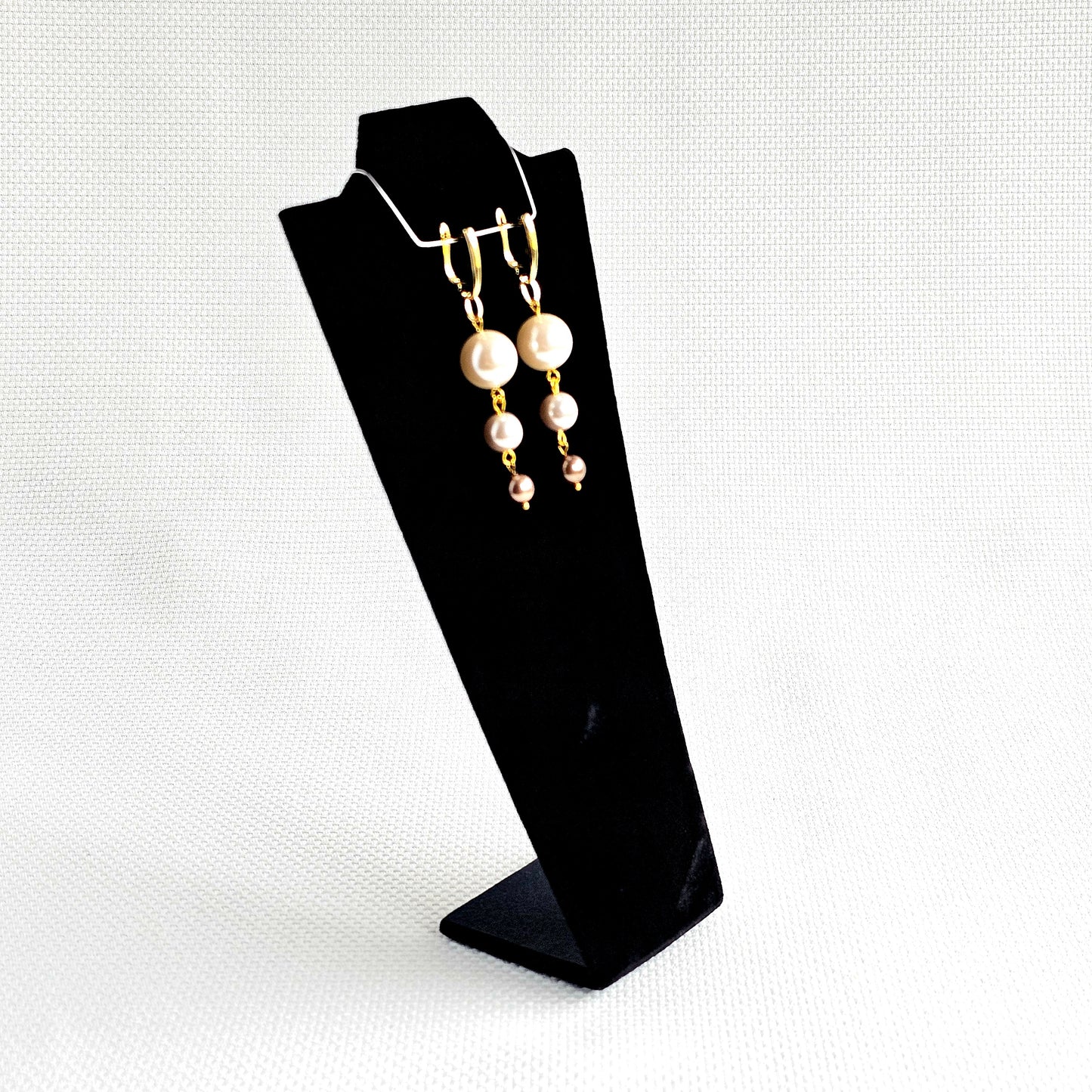 Kiku Earrings