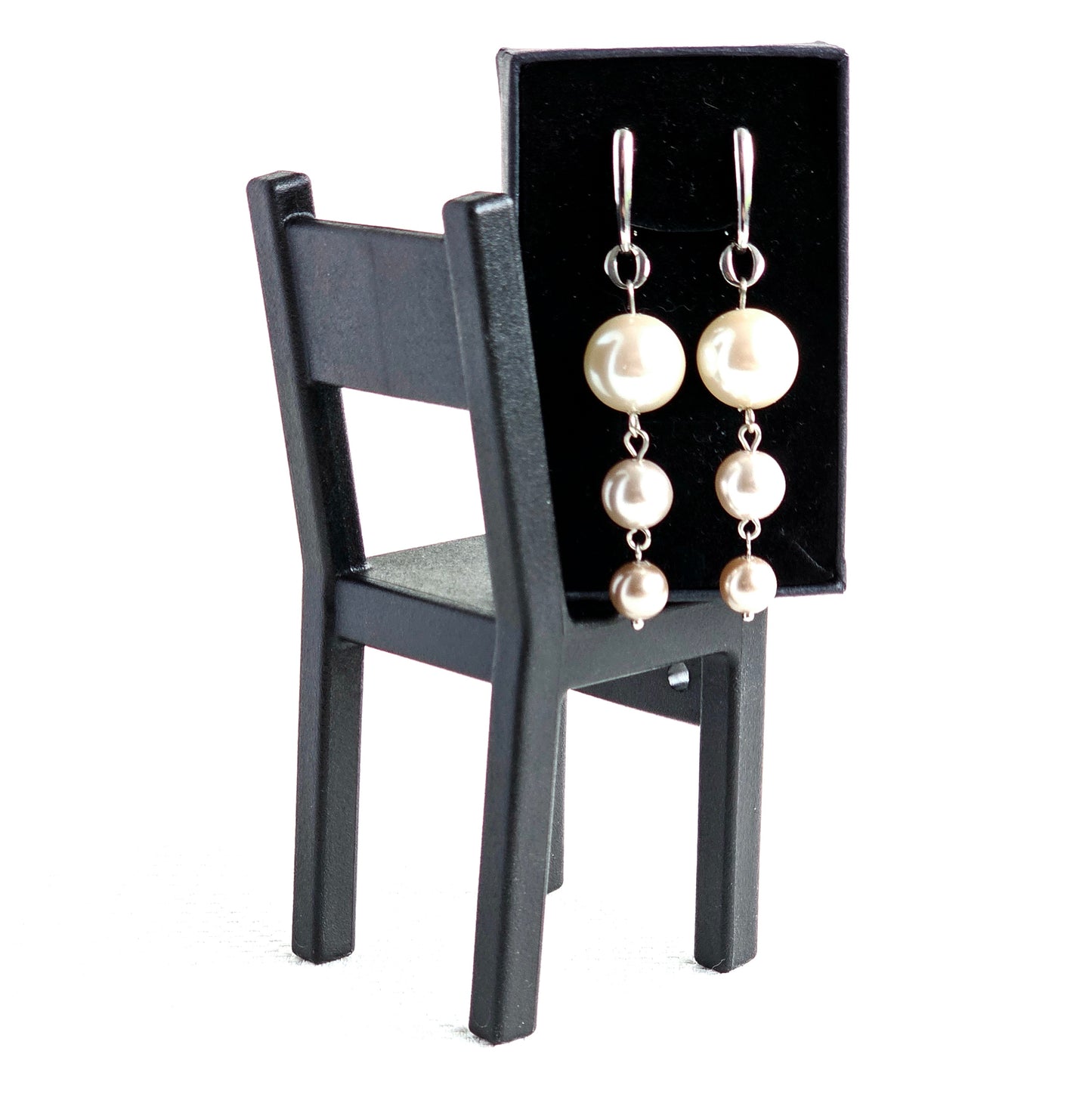 Kiku Earrings