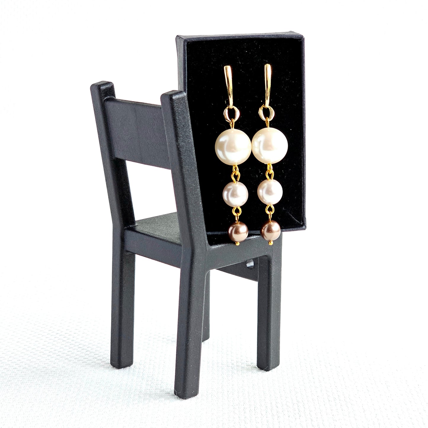 Kiku Earrings